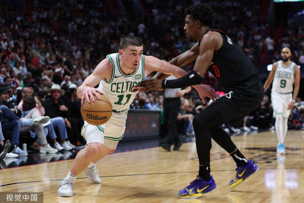 的巨頭之一 的巨頭之一