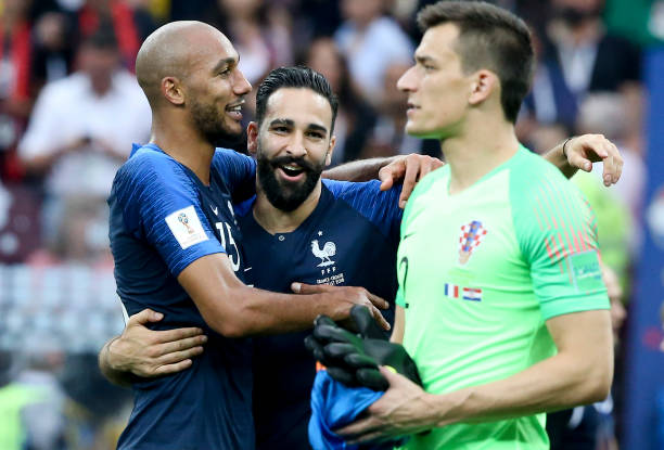 也再次将焦 也再次将焦